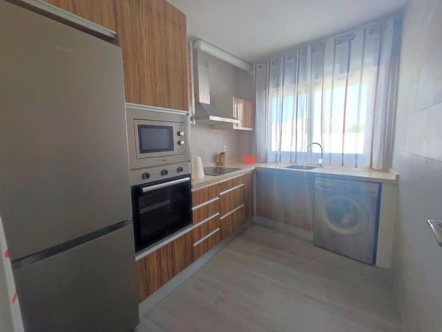 Acogedor Piso Recien Reformado Junto A La Playa Appartement *