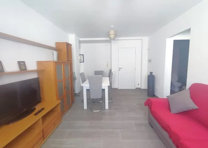 Acogedor Piso Recien Reformado Junto A La Playa